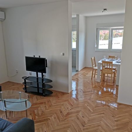 Ad Apartman Bileća エクステリア 写真