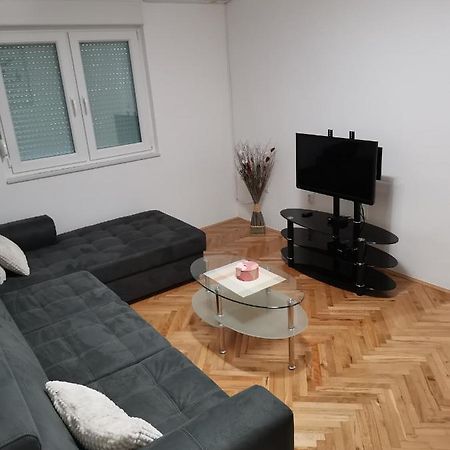 Ad Apartman Bileća エクステリア 写真