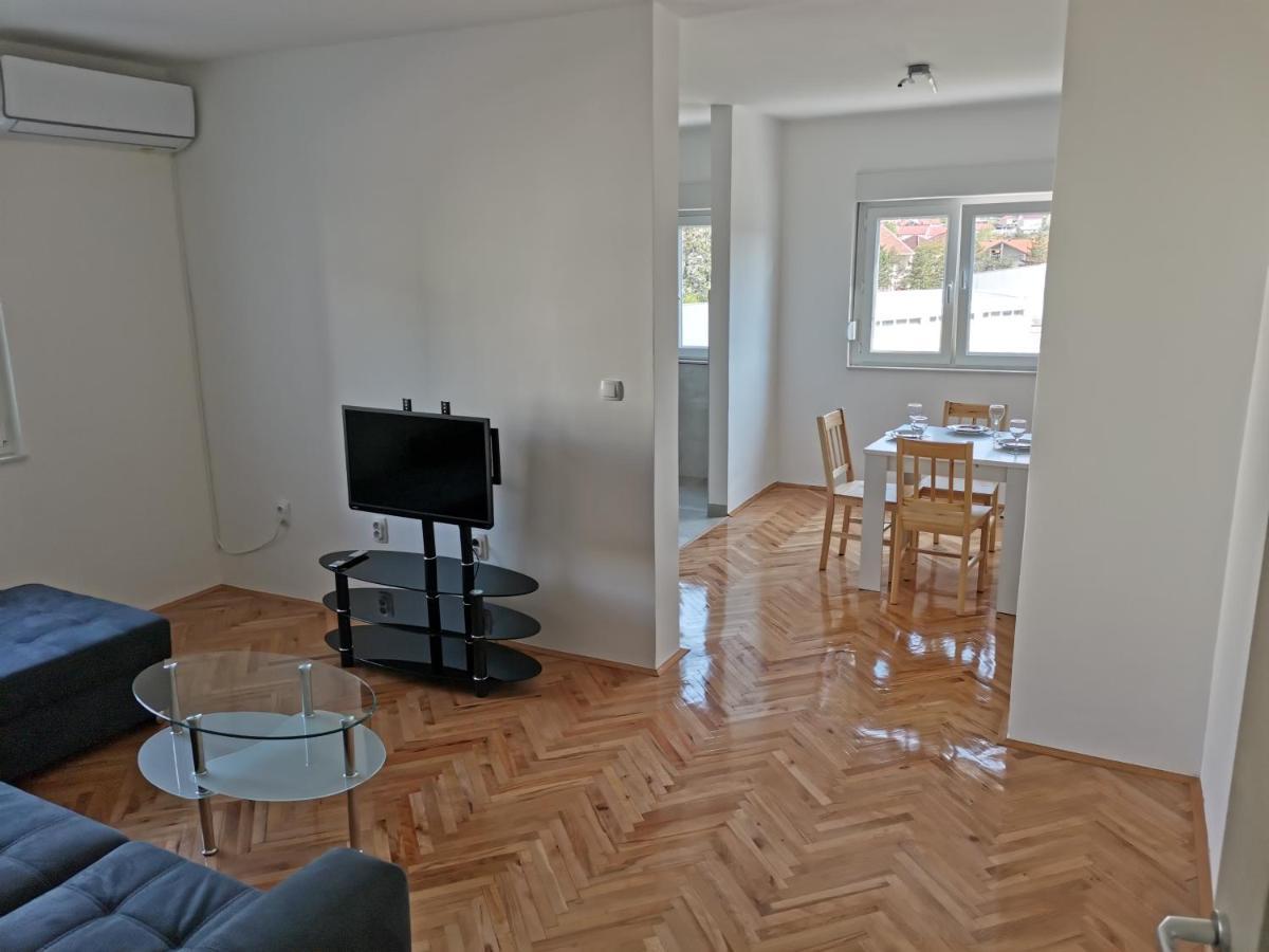Ad Apartman Bileća エクステリア 写真
