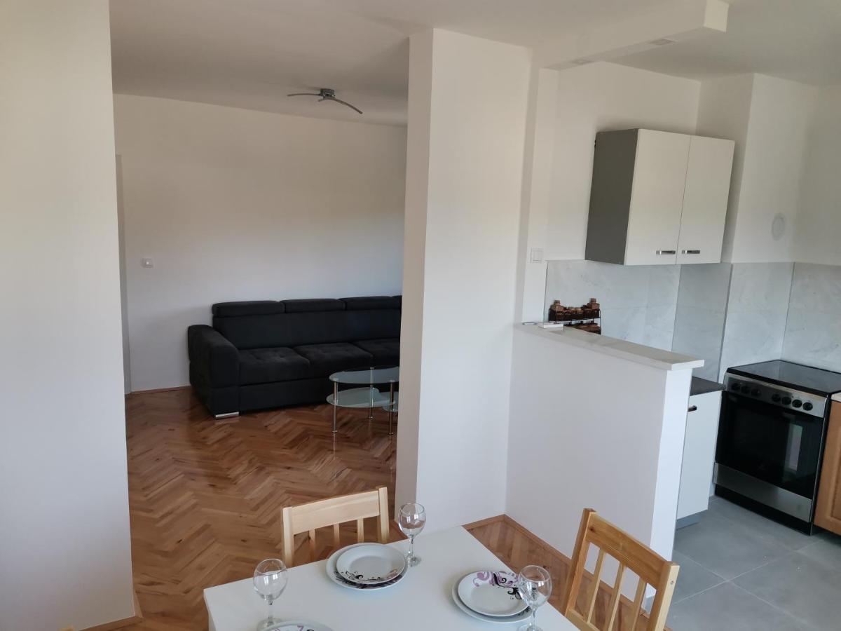 Ad Apartman Bileća エクステリア 写真